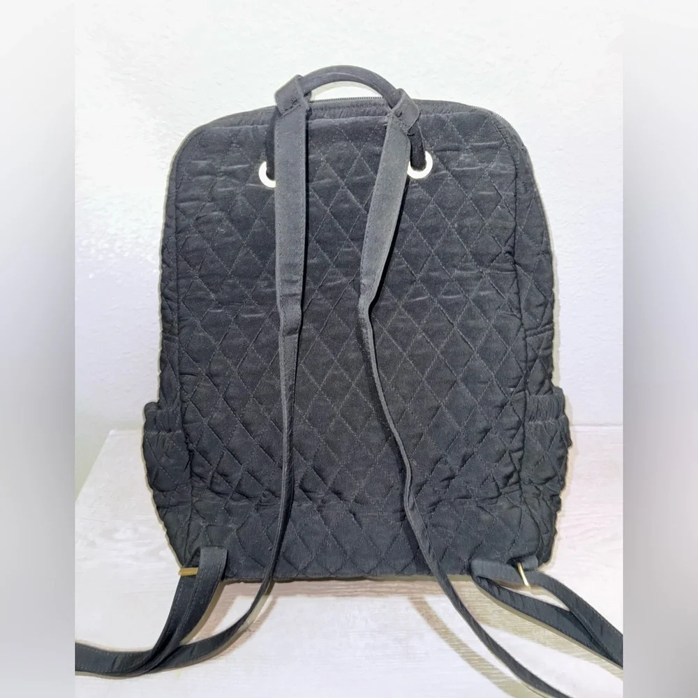 VERA BRADLEY BACKPACK. -BLACK
